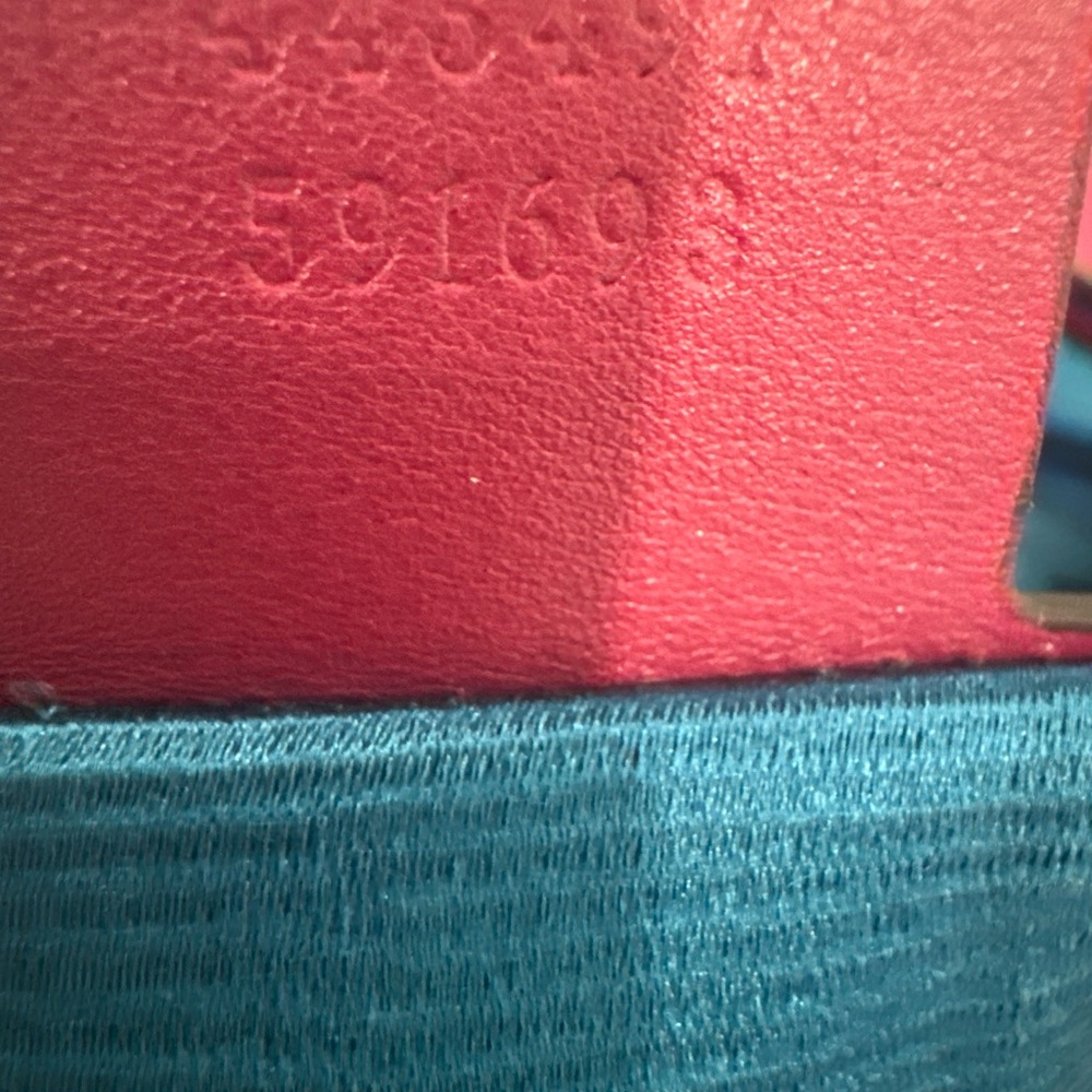 Gucci GG Velvet Marmont Shoulder Bag. Pink/Gold tone hardware - Picture 11 of 12
